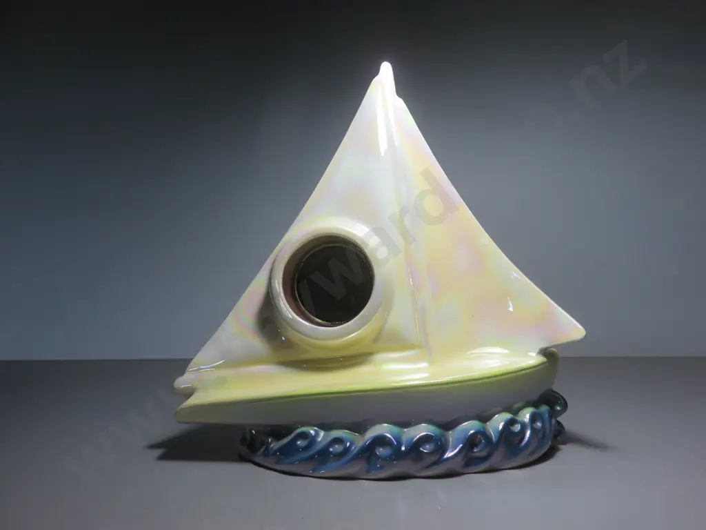 Vintage pottery sail boat mantle clock Image 1++