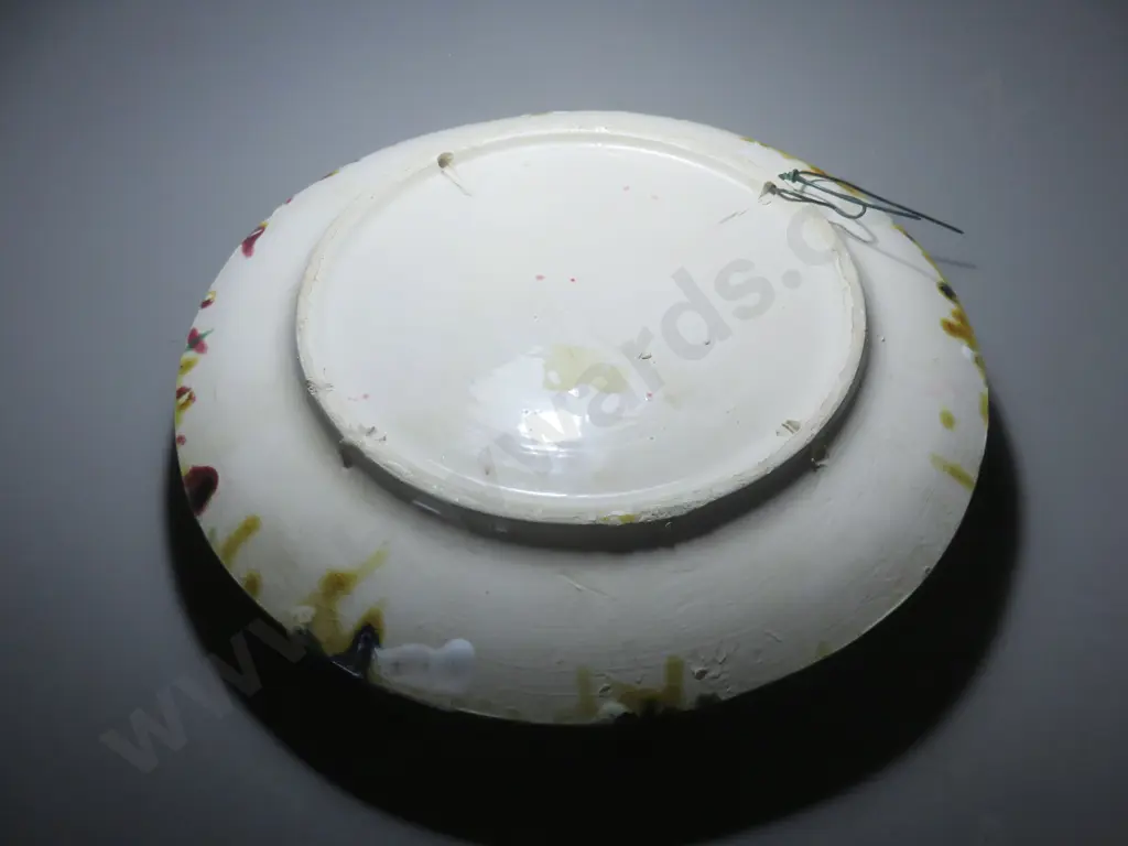 Large Portuguese Palissy Style Majolica Plate featuring a Crab and Mussels Image 1++