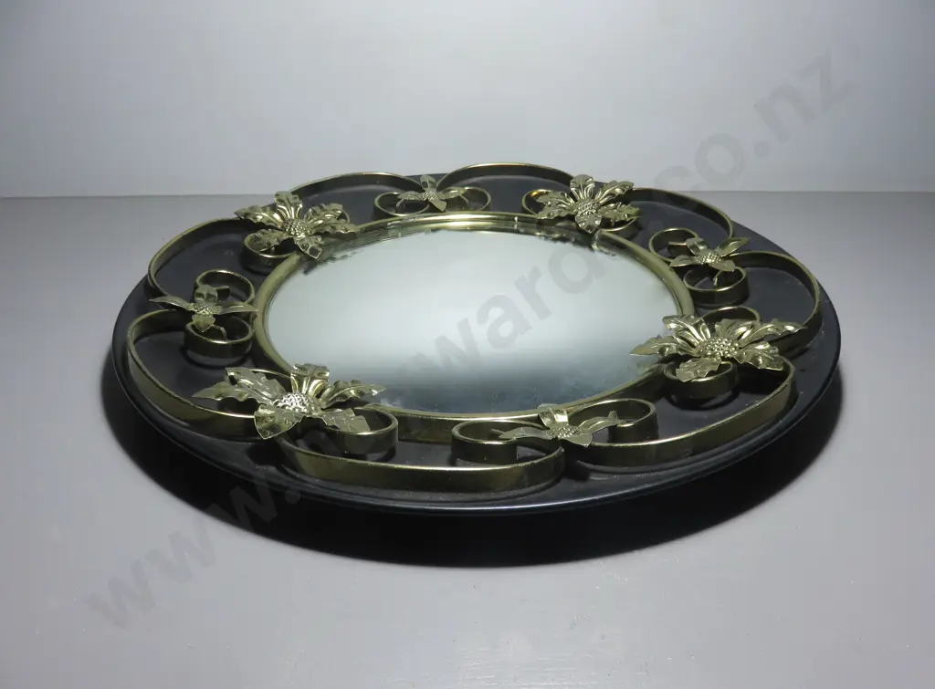 Vintage decorative convex round mirror Image 1++