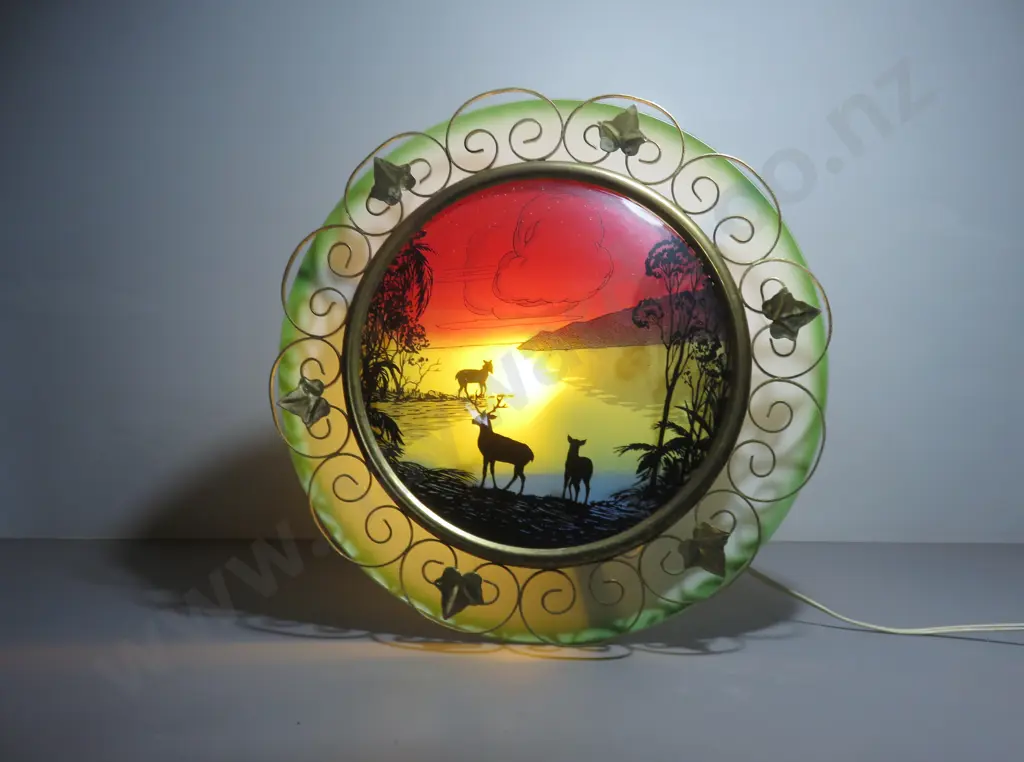 Vintage circular glass wall hanging accent light Image 1++