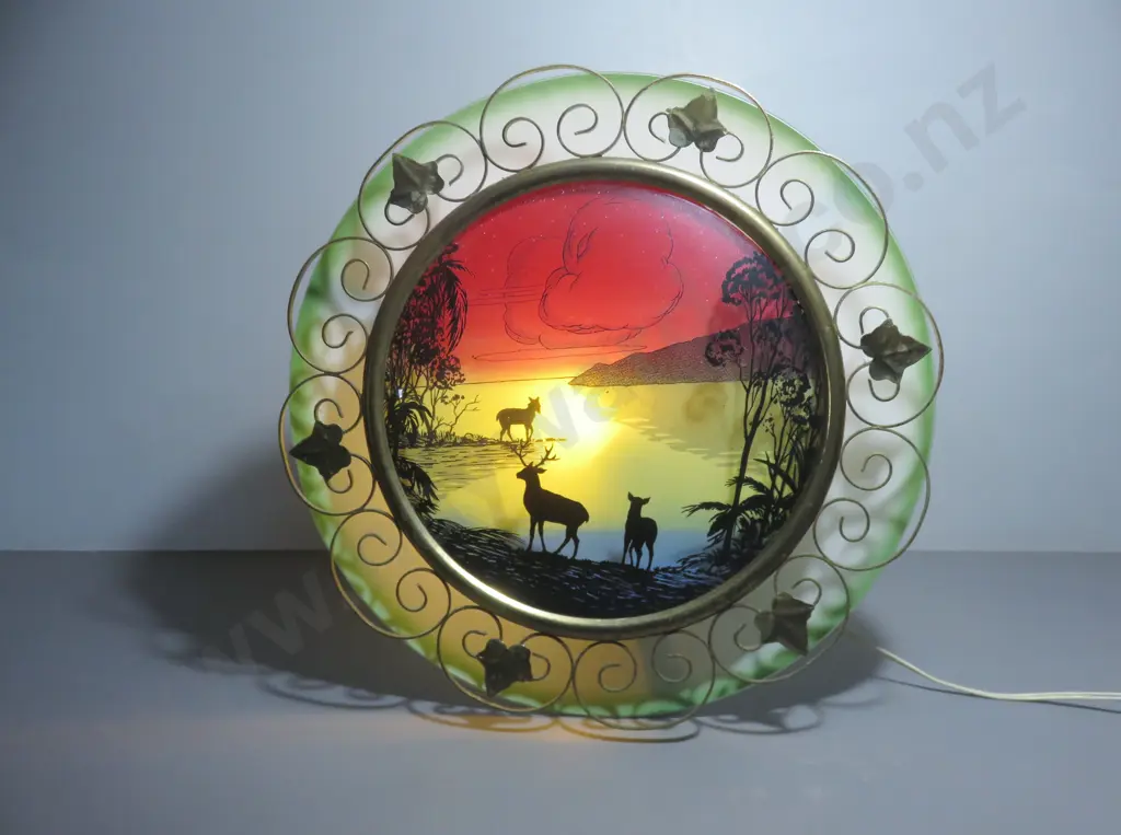 Vintage circular glass wall hanging accent light Image 1++