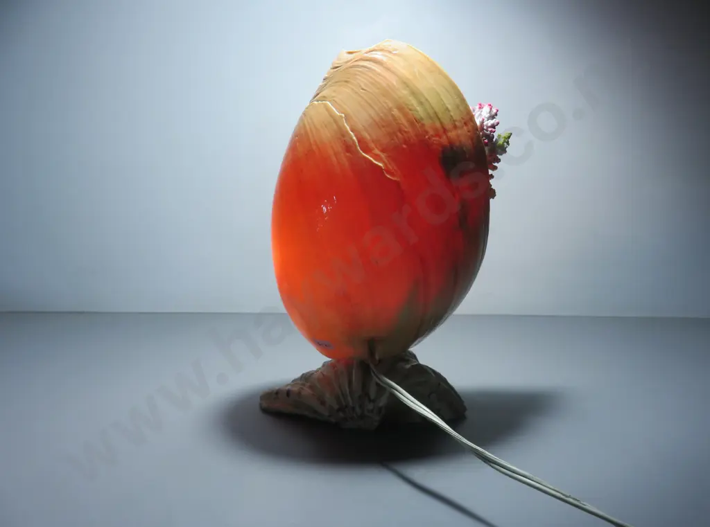 Mid-century Kitsch Coral and Shell Tiki Lamp Image 1++