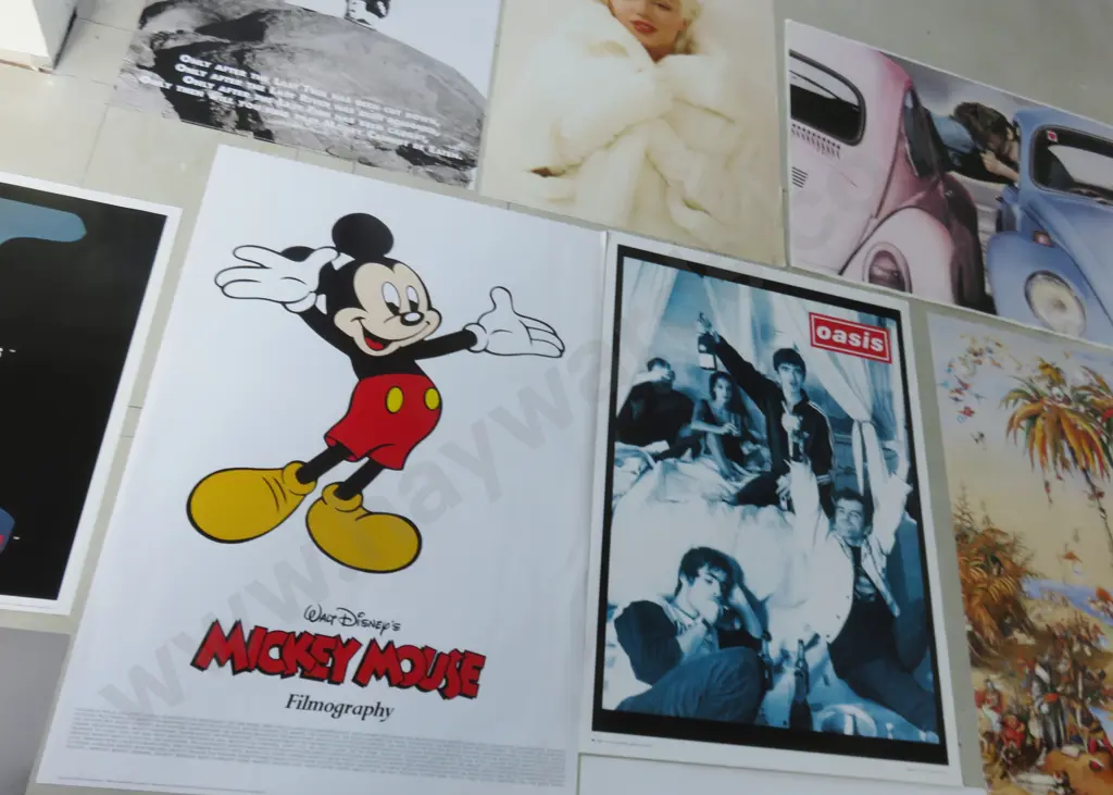 Mixed lot of “Op Art” prints / posters Image 1++