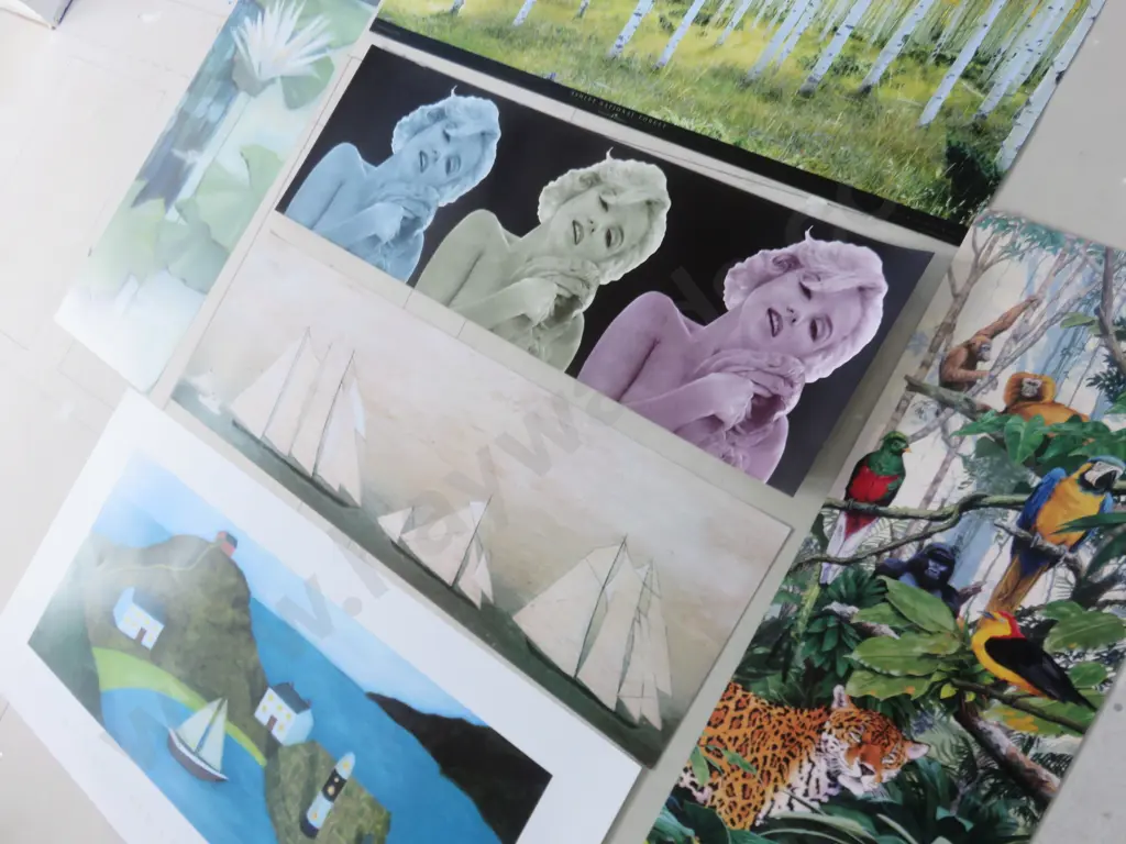 Mixed lot of prints to include Marilyn Monroe Image 1++