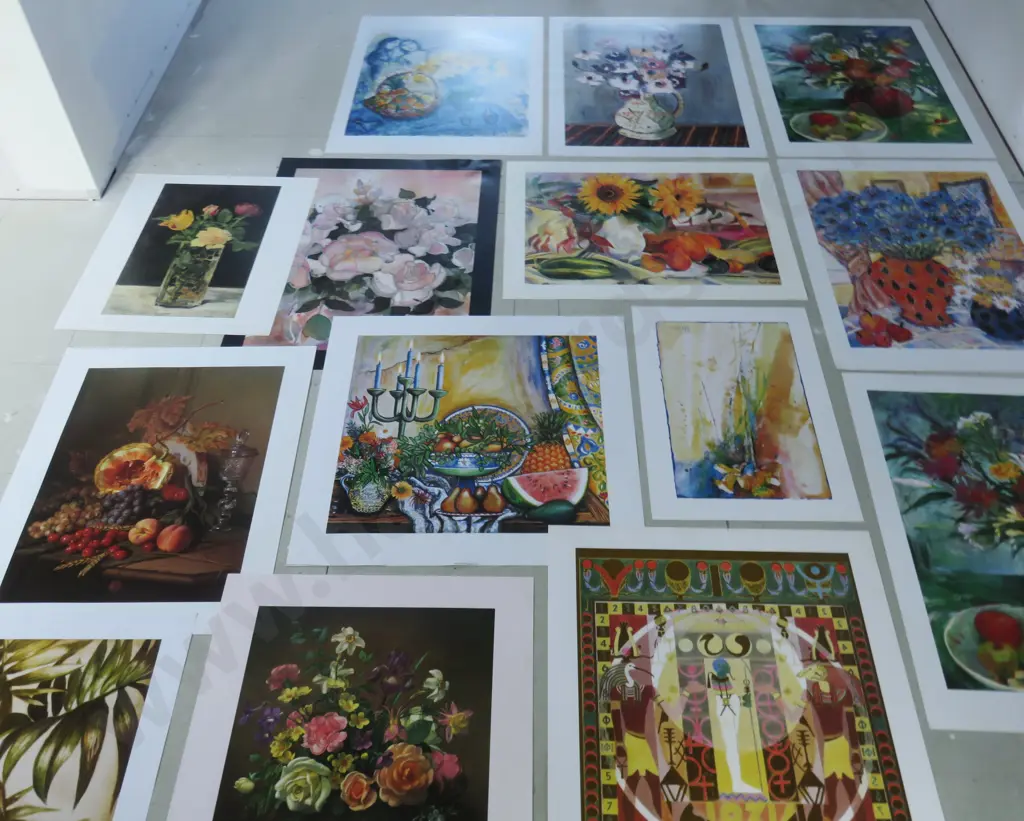Mixed lot of floral art Prints Image 1++