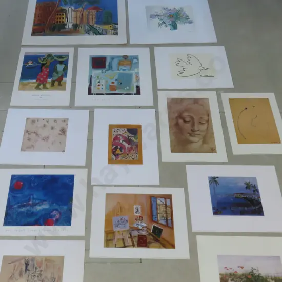 Mixed lot of smaller art prints