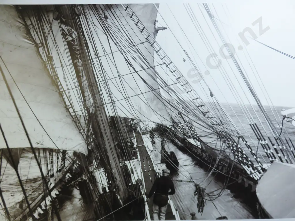 Historic Maritime Print Image 1++