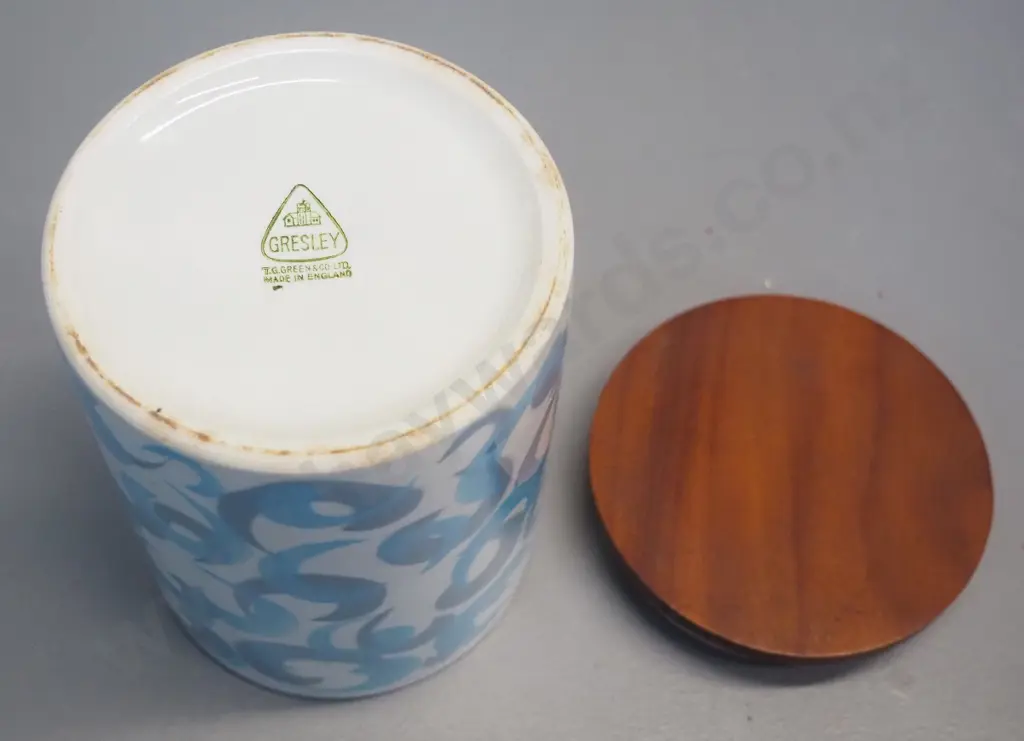 Carlton Ware wild rose teapot & convolvulus plate and a T&G Greene canister with timber lid H-140 Image 1++