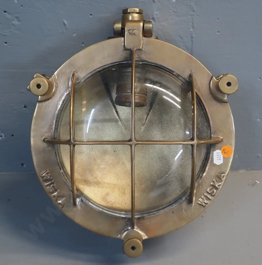 brass Wisker ship's bulkhead / wall light fitting - diameter 300 H-140 Image 1++