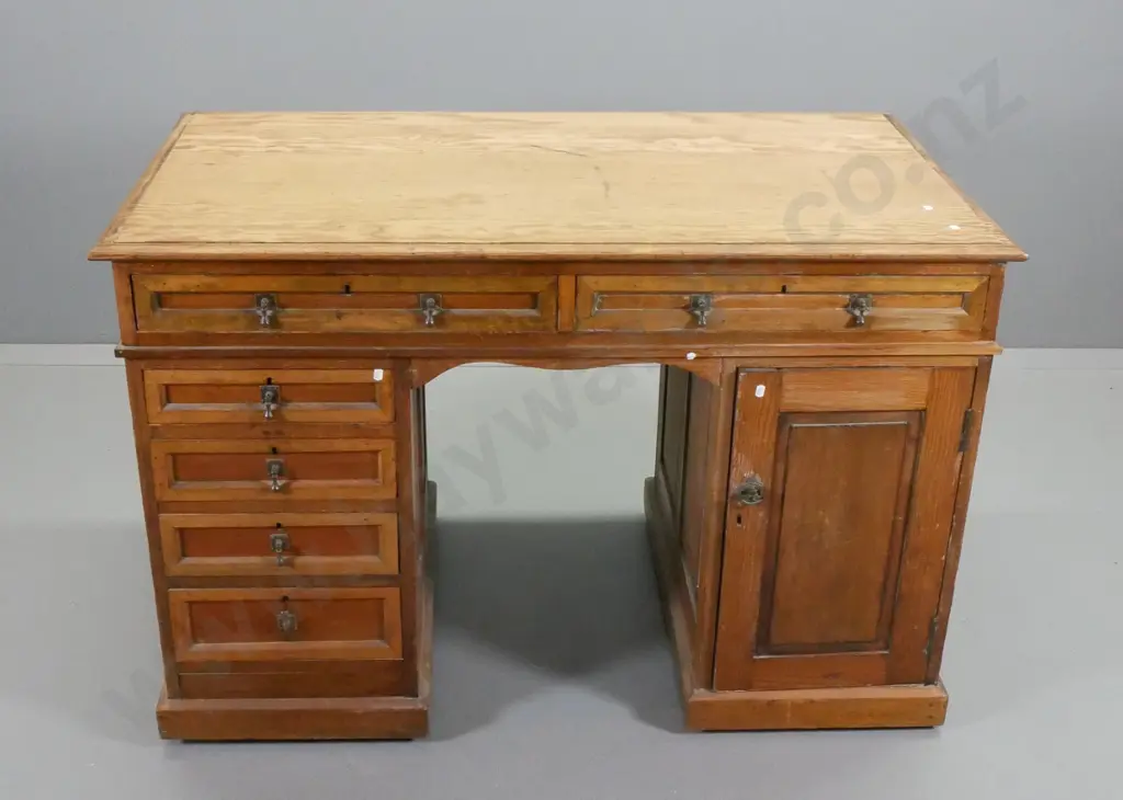 vintage cedar double pedestal desk w/ 6 drawers, 1 cupboard, escutcheons and keys, wax finish H810 W1210 D670 Image 1++