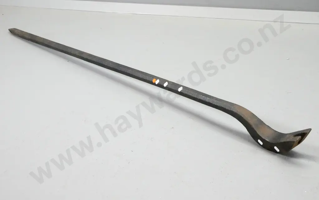very large iron turnbuckle (tensions cable) L-1250 W-240 at slightly wider end Image 1++