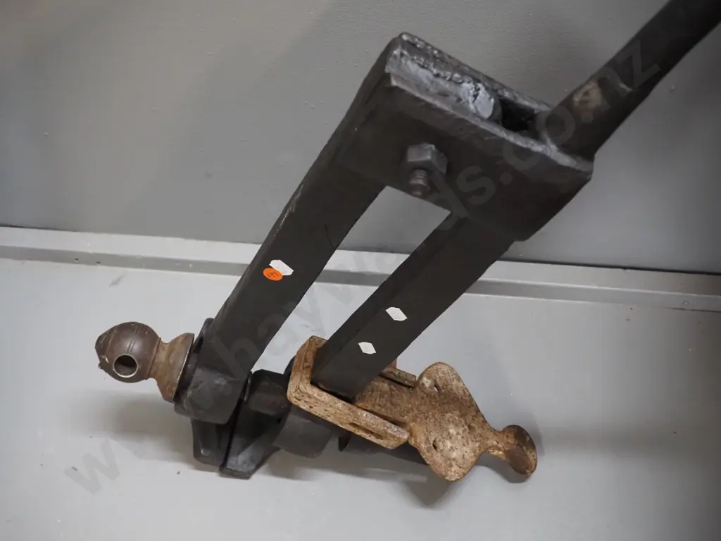 vintage blacksmith's vice L-1040 Image 1++