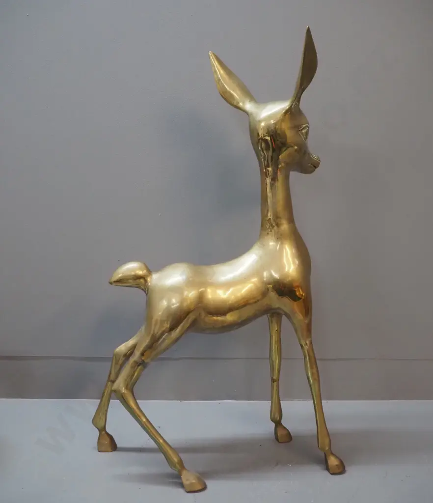 large cast brass fawn figure H-740 L-450 Image 1++