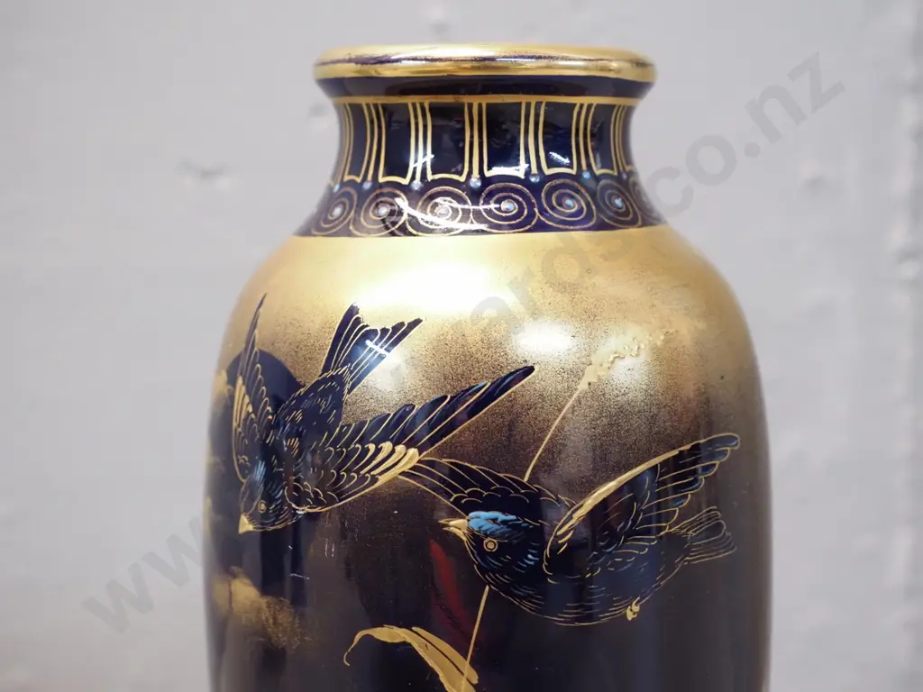 vintage 'Turn Vienna' Austrian hand painted gilt & cobalt bird motif vase H-210 Image 1++