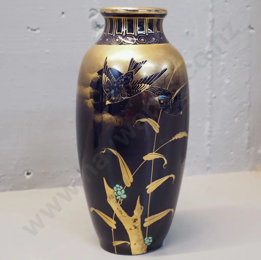 vintage 'Turn Vienna' Austrian hand painted gilt & cobalt bird motif vase H-210 Image 1++