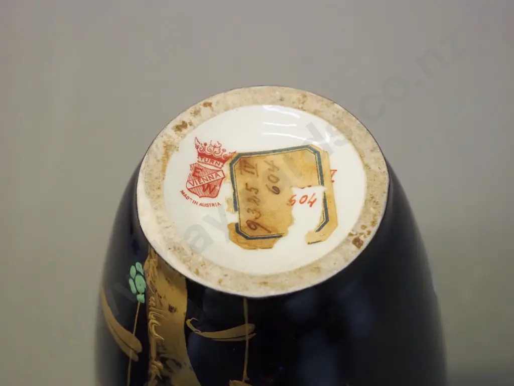 vintage 'Turn Vienna' Austrian hand painted gilt & cobalt bird motif vase H-210 Image 1++