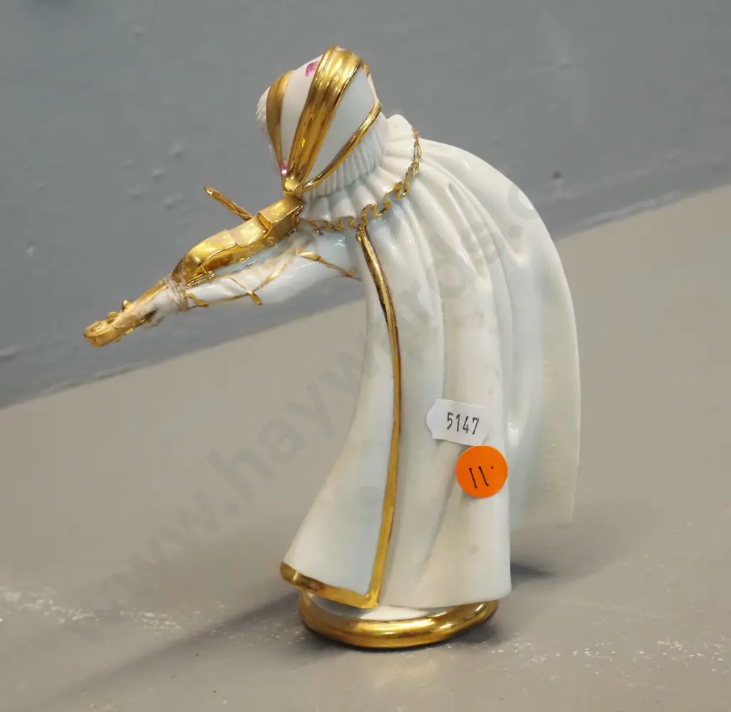 Limoges musician figure with Swarovski ornaments, made in Italy H-170 Image 1++