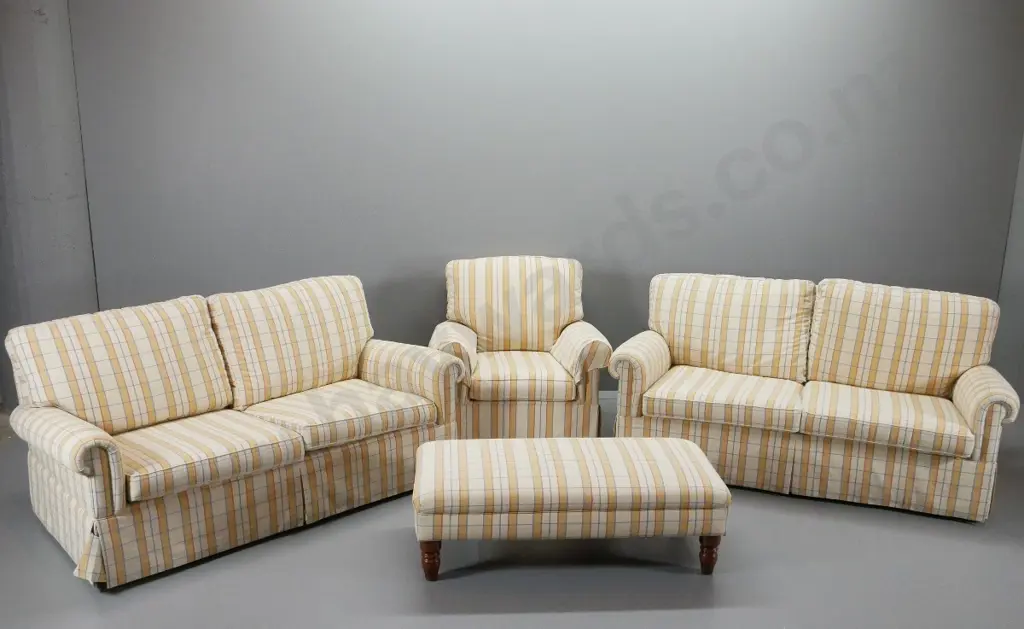 4-piece rolled arm chesterfield style lounge suite with two 2.5 seater settees, chair & large ottoman, in mix and match Image 1++