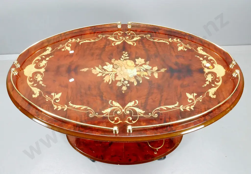 Italian sorrento style burr walnut & inlay drinks trolley w/brass top gallery & bottle holders H740 L800 W530 Image 1++