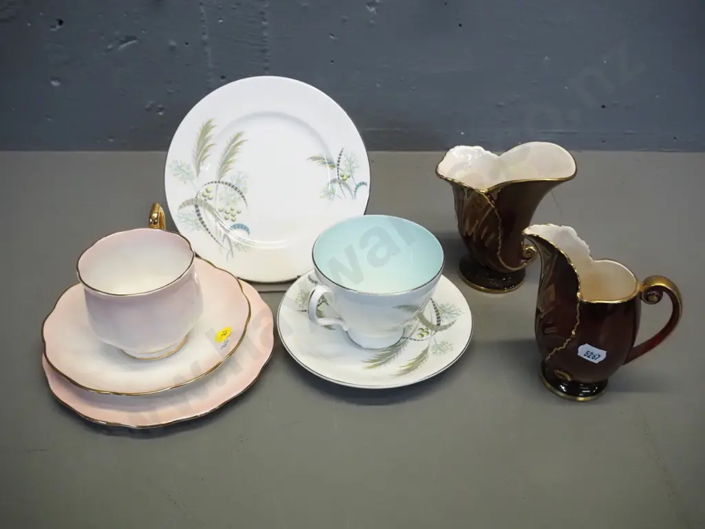 2 Royal Albert trios and 2 Carlton Ware Rouge Royale items - vase H-110 W-100 and jug Image 1++