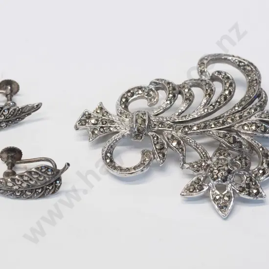 diamante brooch & earring [screw on not matching]