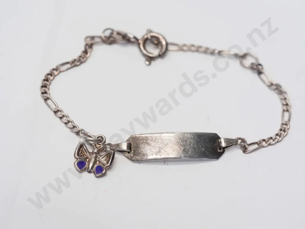 silver babys bracelet with butterfly charm stamped 925 Image 1++