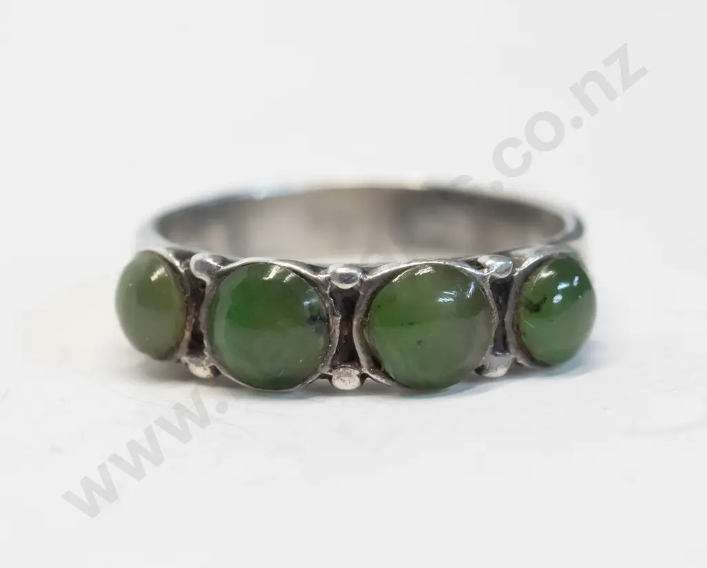 greenstone ring no mark Image 1++