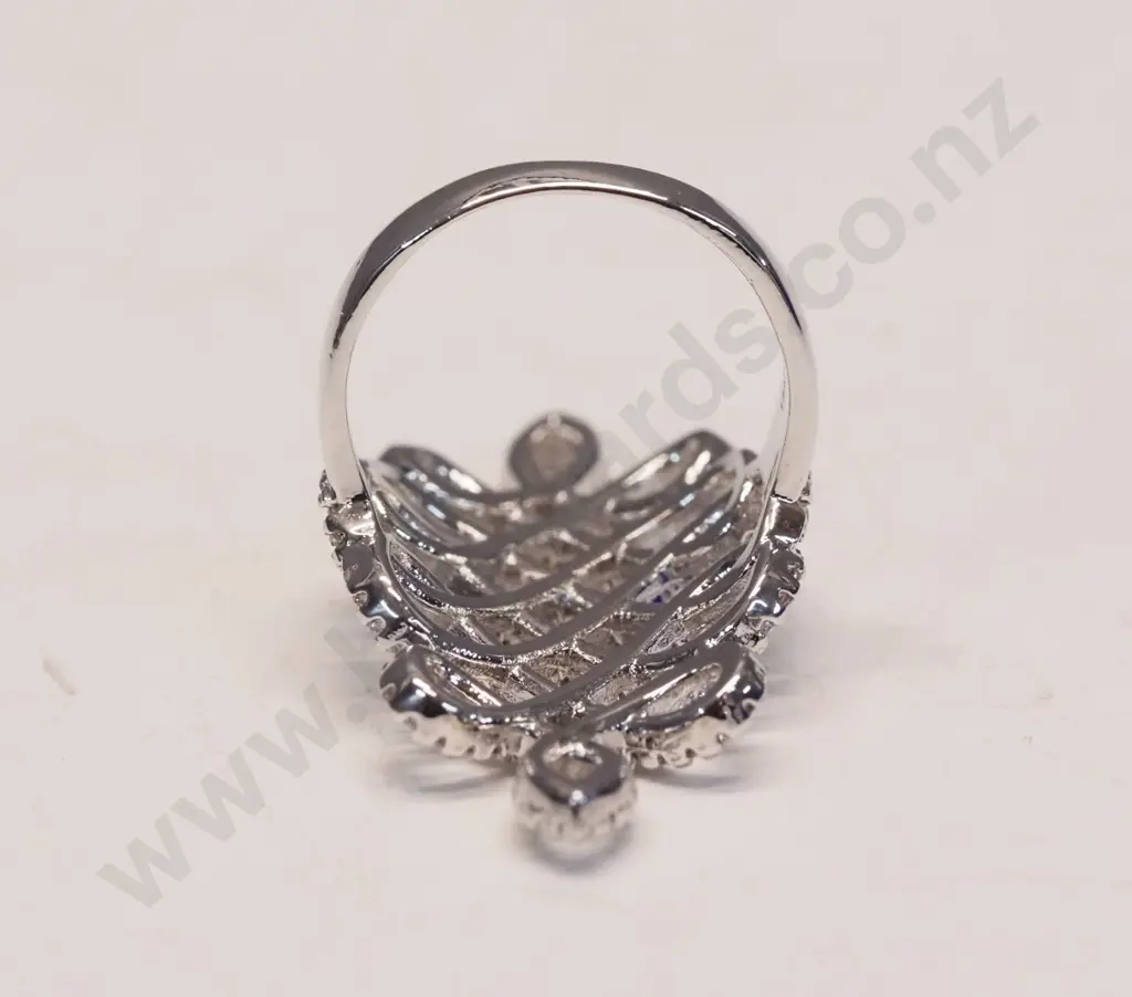 diamante dress ring stamped 18KRGP Image 1++
