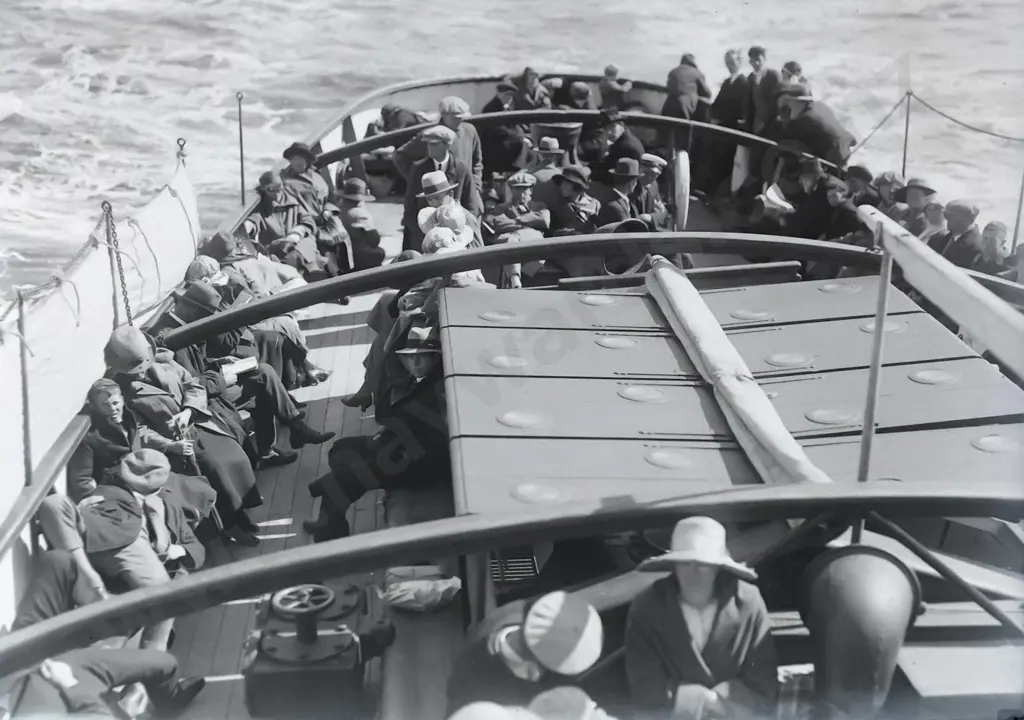 2 boxes glass plate negatives attrib. EA Phillips: boat excursions, landscapes (Stewart Island?) a few Savoy Hotel etc. Image 1++