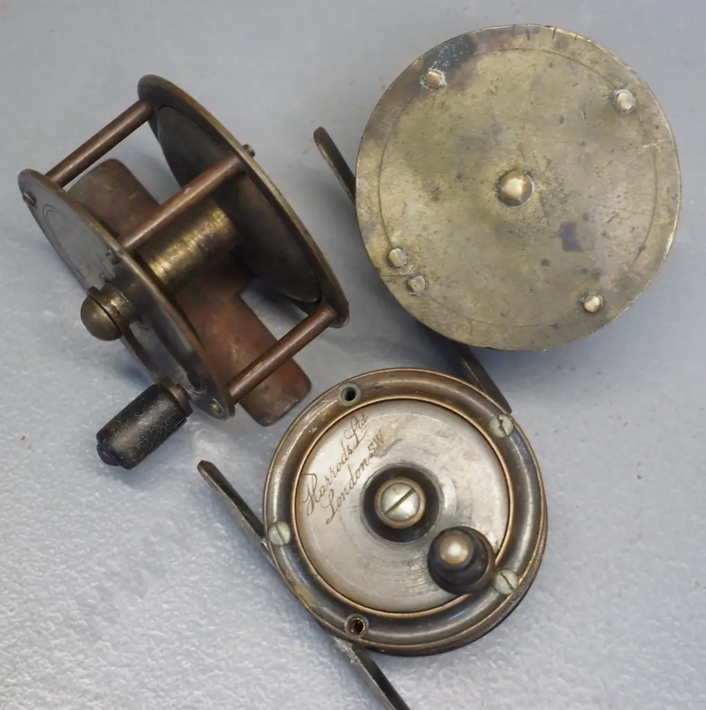 3 vintage small metal fly fishing reels - one marked Harrods London, one S. Allcock Redditch D-60, one unmarked Image 1++