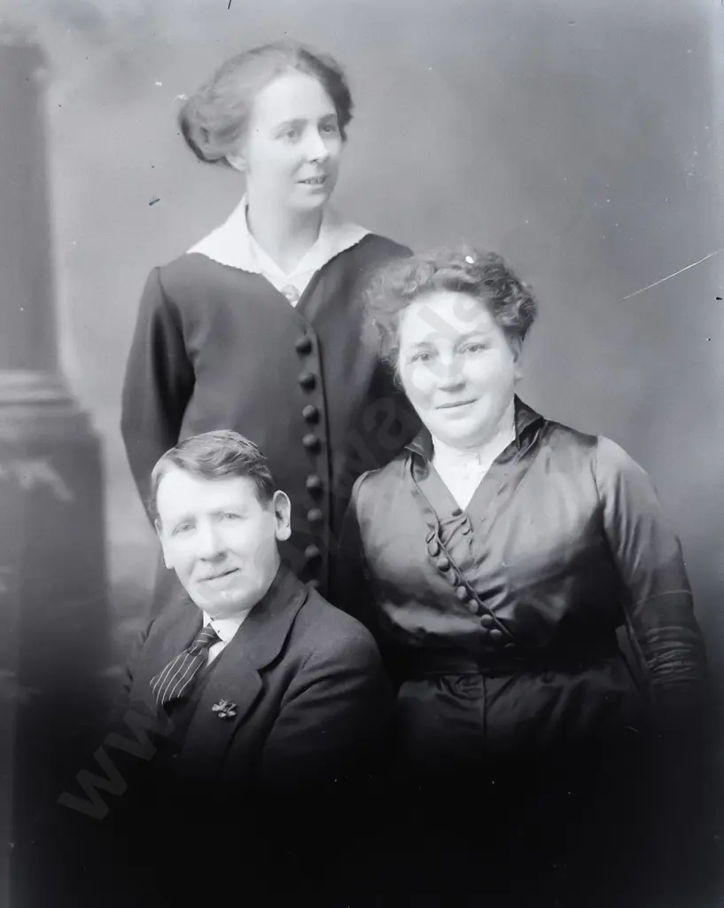 2 boxes glass plate negatives attrib. EA Philips: Duke of York (George VI) 1927 visit, assorted half-plate negatives etc Image 1++