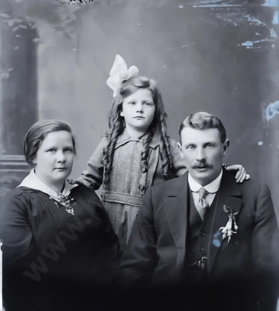 2 boxes glass plate negatives attrib. EA Philips: Duke of York (George VI) 1927 visit, assorted half-plate negatives etc Image 1++