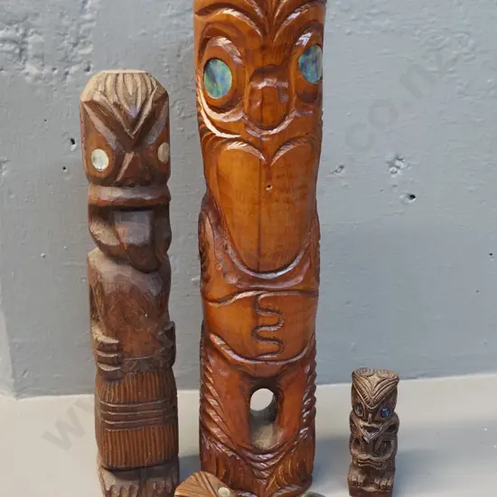 assorted Maori motif figures & souvenirs - 3 carved wood, largest H-295, small bolo toggle, composite figure, etc.