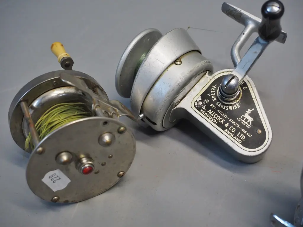3 metal fishing reels - Allcock Felton Cross-wind, Sentrie Portage, Pflueger Rocket, made in USA Image 1++