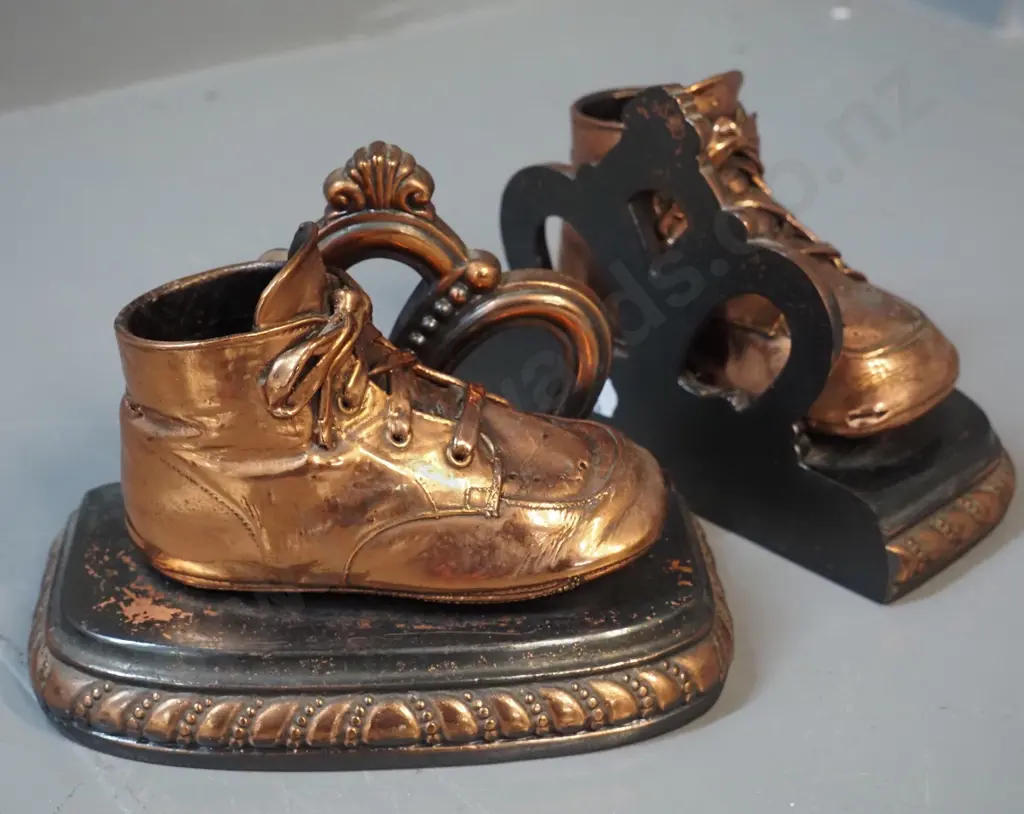 pair of cast and sheet copper child's shoe book-ends w/weighted bases H-120 W-165 Image 1++