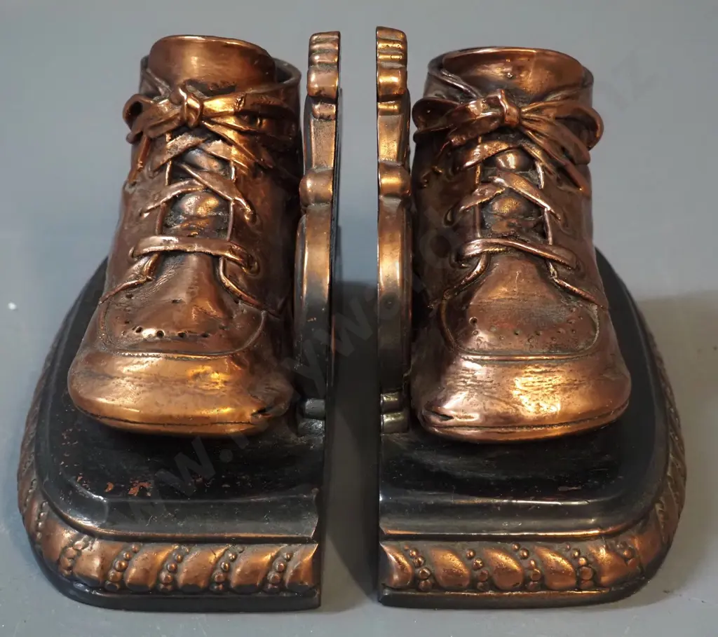 pair of cast and sheet copper child's shoe book-ends w/weighted bases H-120 W-165 Image 1++