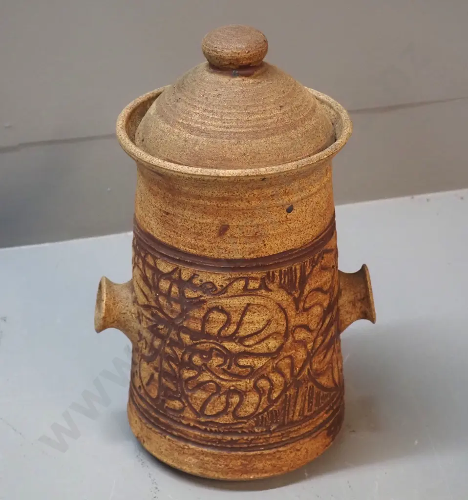 studio pottery lidded storage jar with small round handles, no maker's mark H-300 W-200 Image 1++
