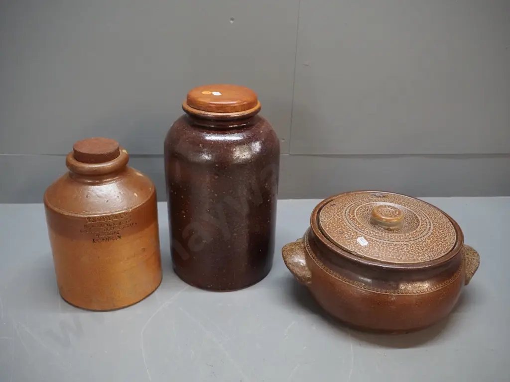 3 stoneware items - Luke Adams w/wooden lid H310, Taddy & Co London w/cork stopper, Bendigo Australia lidded casserole Image 1++