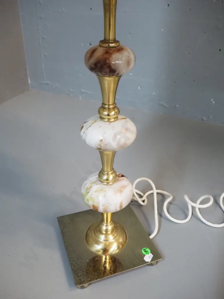 brass and faux marble stone table lamp - some pitting to metal. With shade H-800 Image 1++