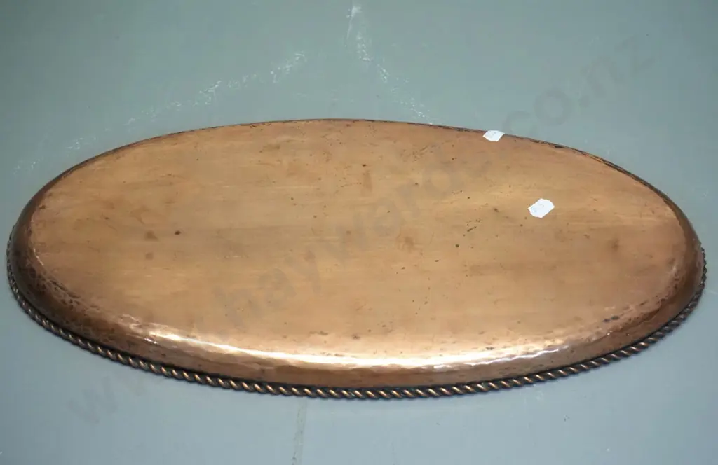 vintage copper oval rope-edged serving tray with HW mark L-435 W230 Image 1++