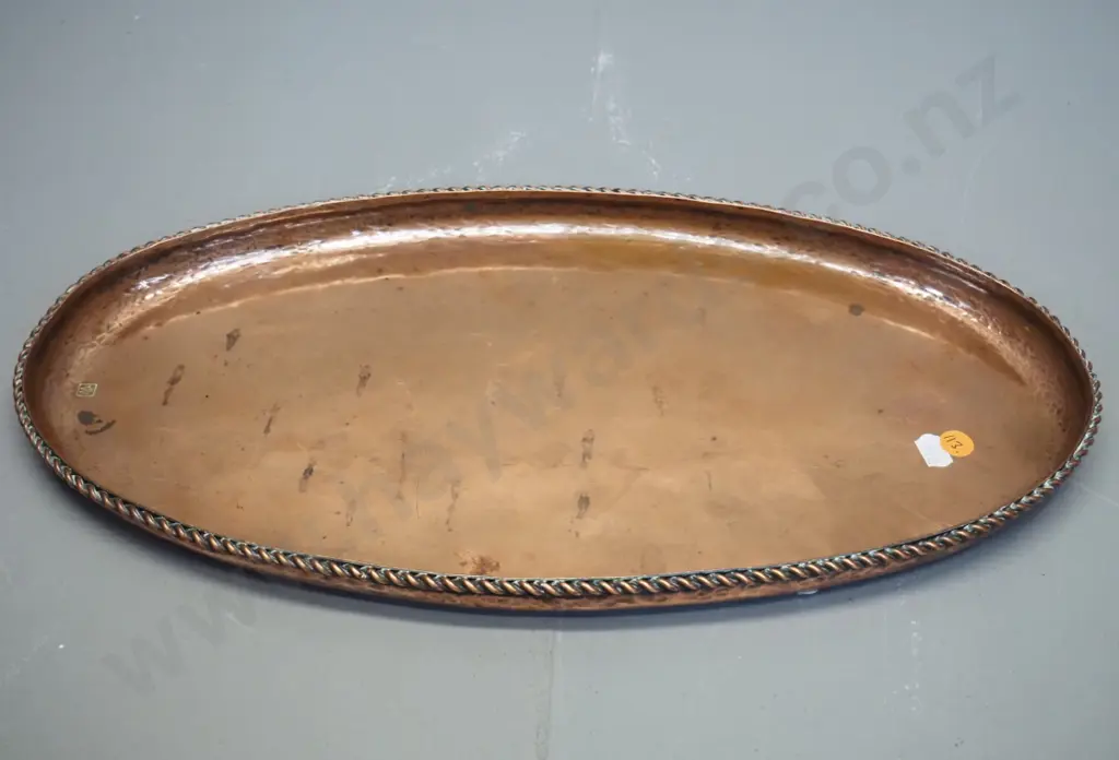vintage copper oval rope-edged serving tray with HW mark L-435 W230 Image 1++