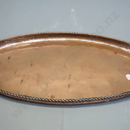 vintage copper oval rope-edged serving tray with HW mark L-435 W230