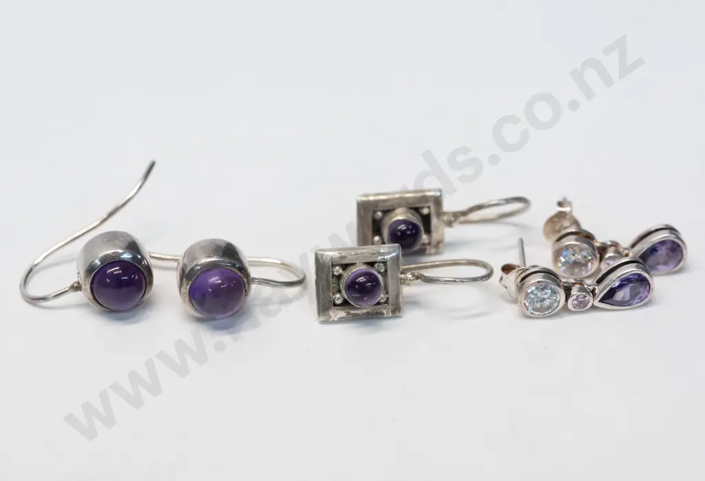 3 pairs of silver amethyst earrings all stamped 925 Image 1++