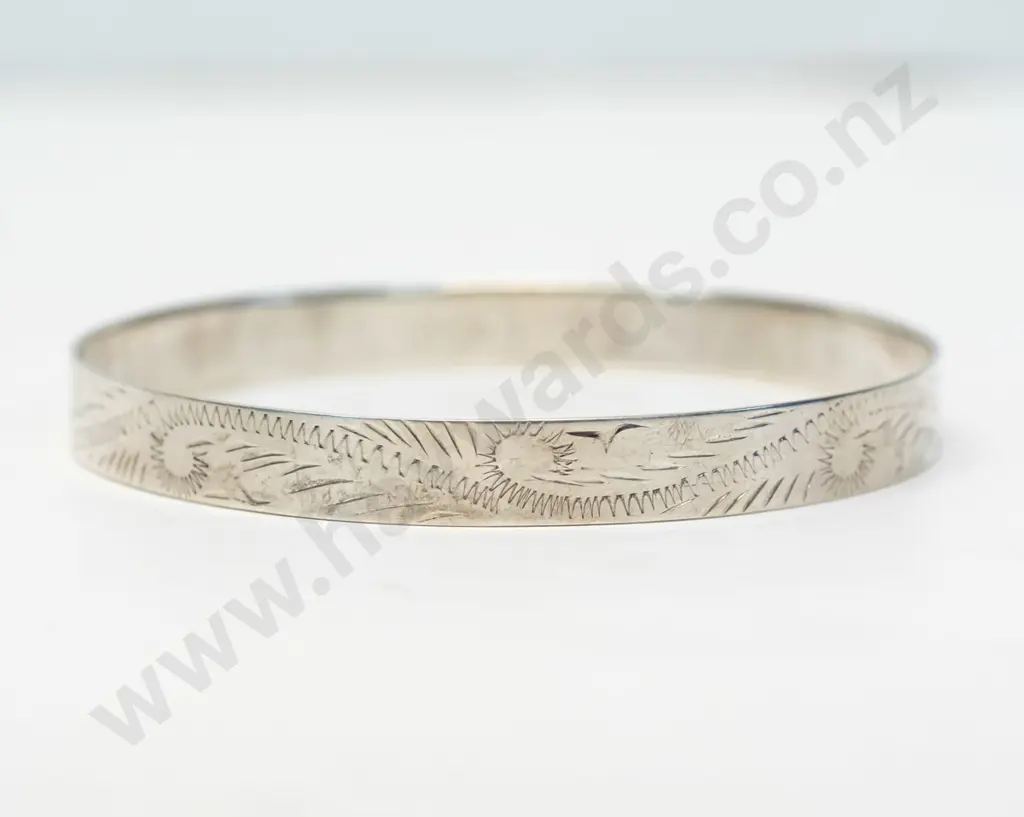 silver etched bangle stamped 925 Image 1++
