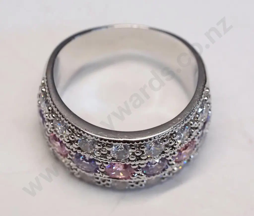 diamante dress ring stamped 18KRGP Image 1++