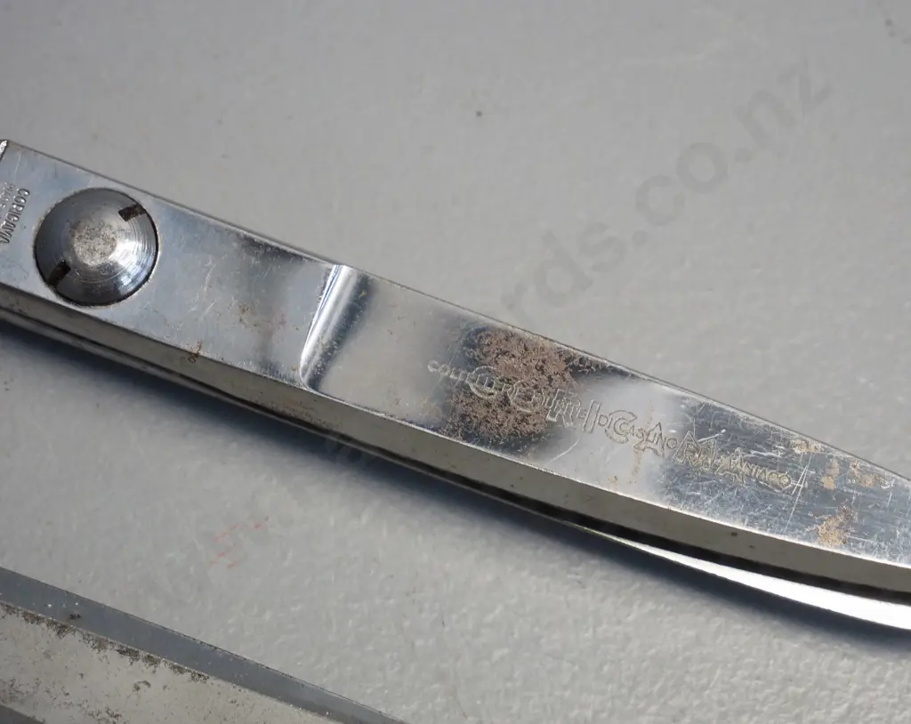 2 vintage dressmaker's scissors: Coricama Italiy pinking shears L-240 & Cadman Bengall Sheffield - both w/some corrosion Image 1++