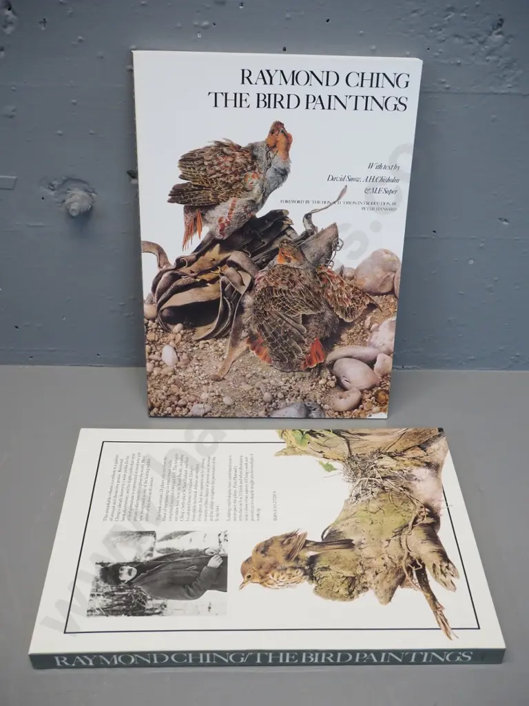 slip cased soft-cover book: Raymond Ching - The Bird Paintings - 1985 reprint Image 1++