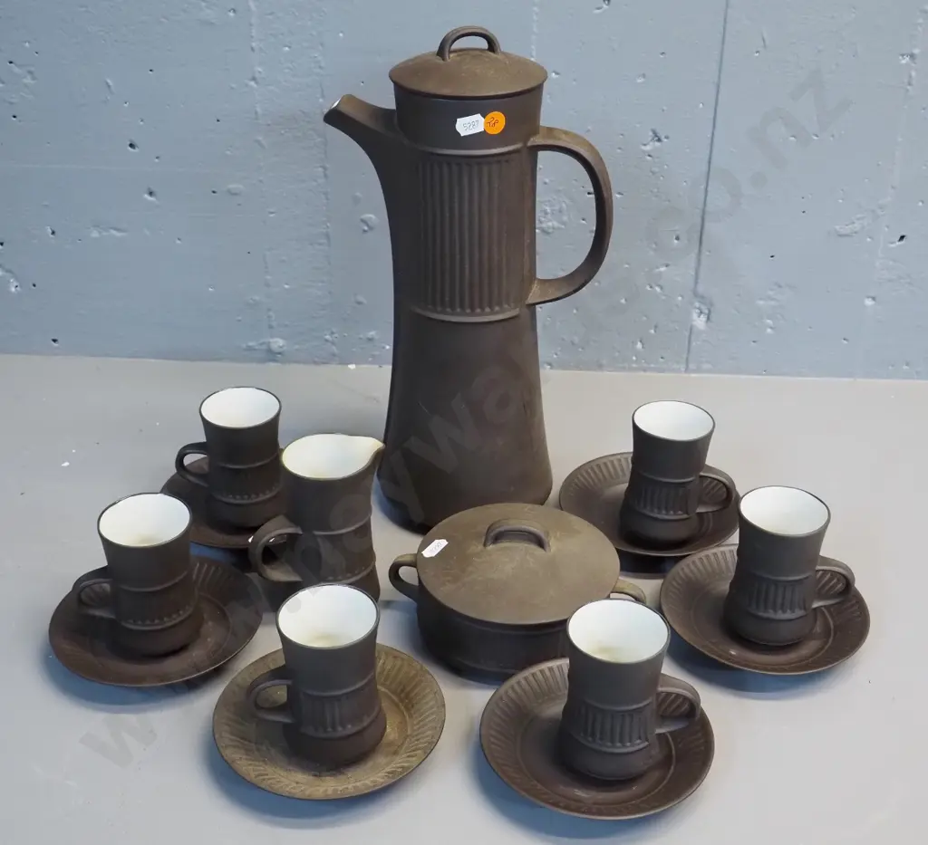 retro Danske Denmark 15-piece coffee set in matte brown exterior, cream inner - fading to one lid and 1 saucer, coffee Image 1++