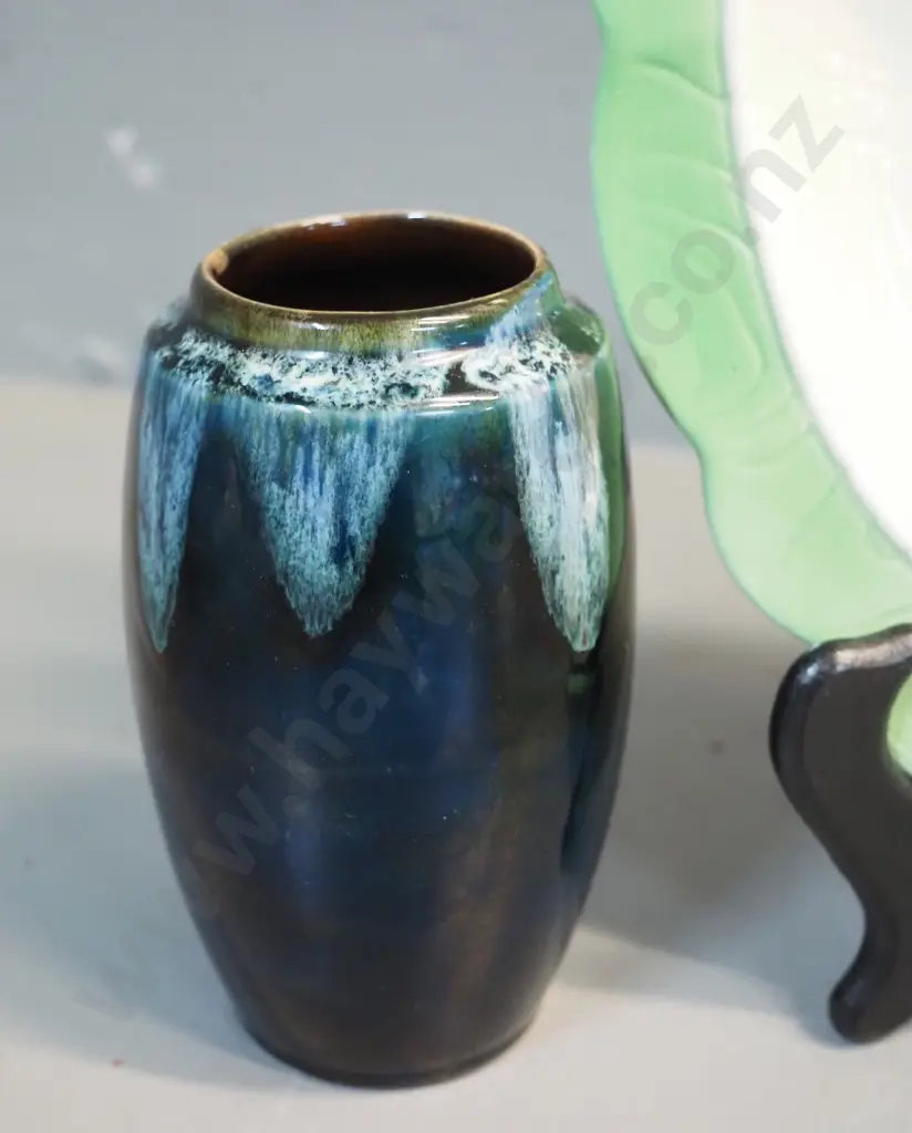 Carlton Ware segmented grape motif plate D-340 and a small vase, marked only '103' Image 1++