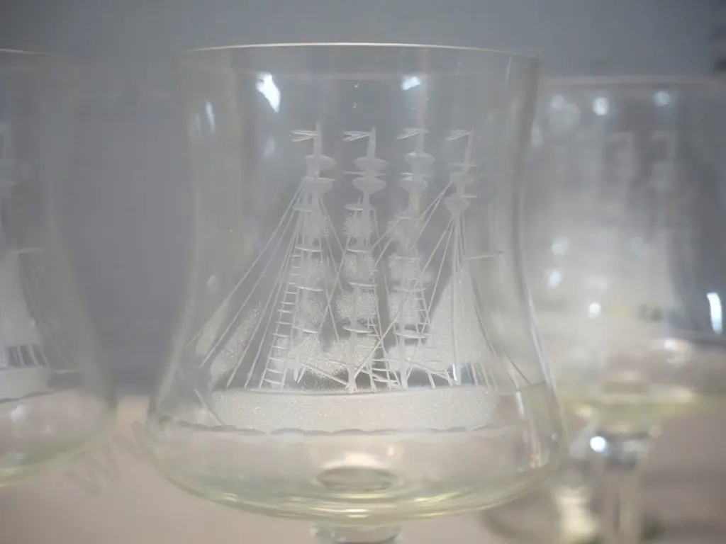 Romanian etched glass ships decanter & 6 glasses - all with etched sailing ship design, one glass has chip Image 1++